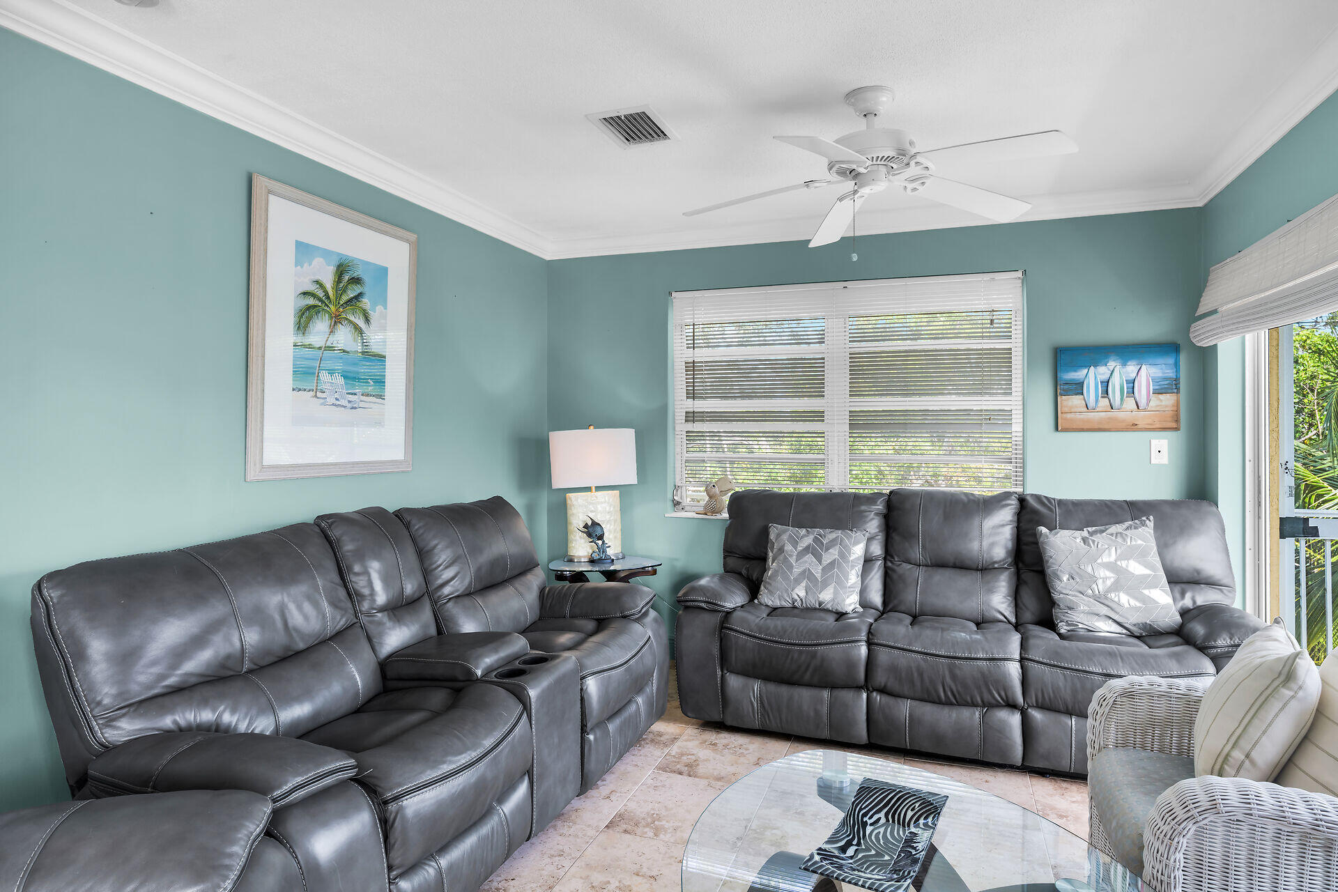 1 Stillwright Way Key Largo, FL 33037 - Photo 25 of 40 Living Room