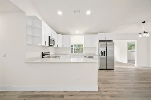 $355,000 | 461 Southwest Meadow Terrace, Port St. Lucie, FL 34984