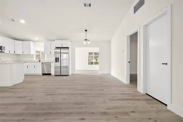 $355,000 | 461 Southwest Meadow Terrace, Port St. Lucie, FL 34984