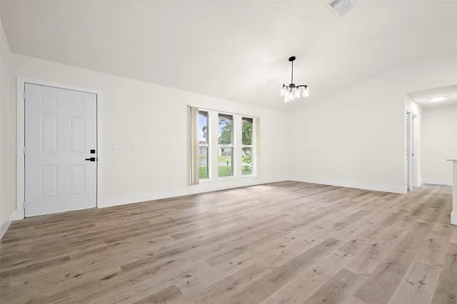 $355,000 | 461 Southwest Meadow Terrace, Port St. Lucie, FL 34984