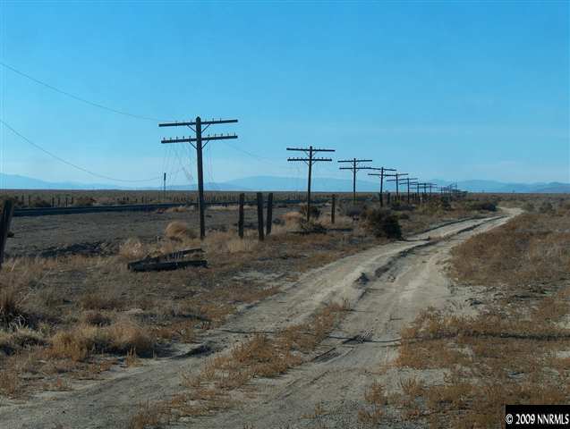 385 Flannigan Crossing Reno, NV 89405 - Photo 5 of 7 Photo 5
