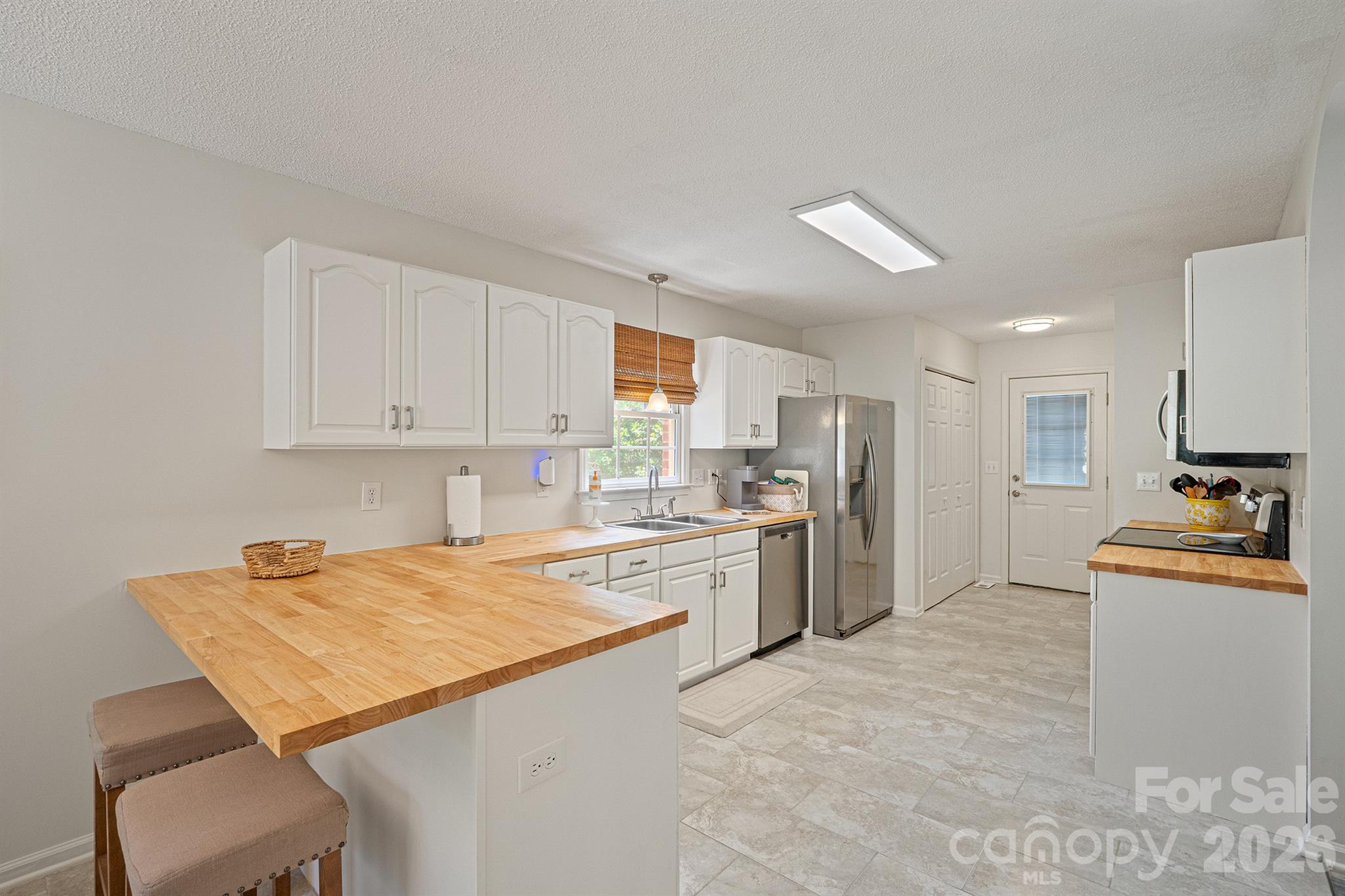 1133 Finger Bridge Road Hickory, NC 28602 - Photo 10 of 43