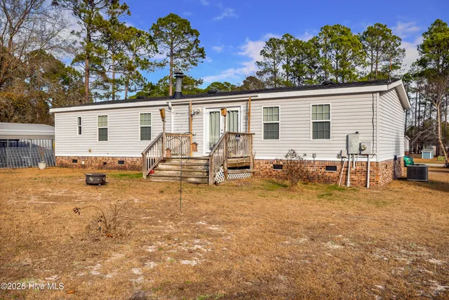$232,000 | 644 Woodpecker Parkway, Rocky Point, NC 28457