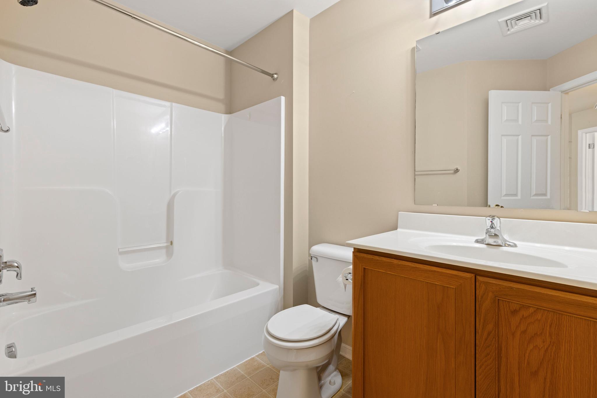 466 Marion Road, Unit 466 York, PA 17406 - Photo 27 of 40 Gallery Image 27