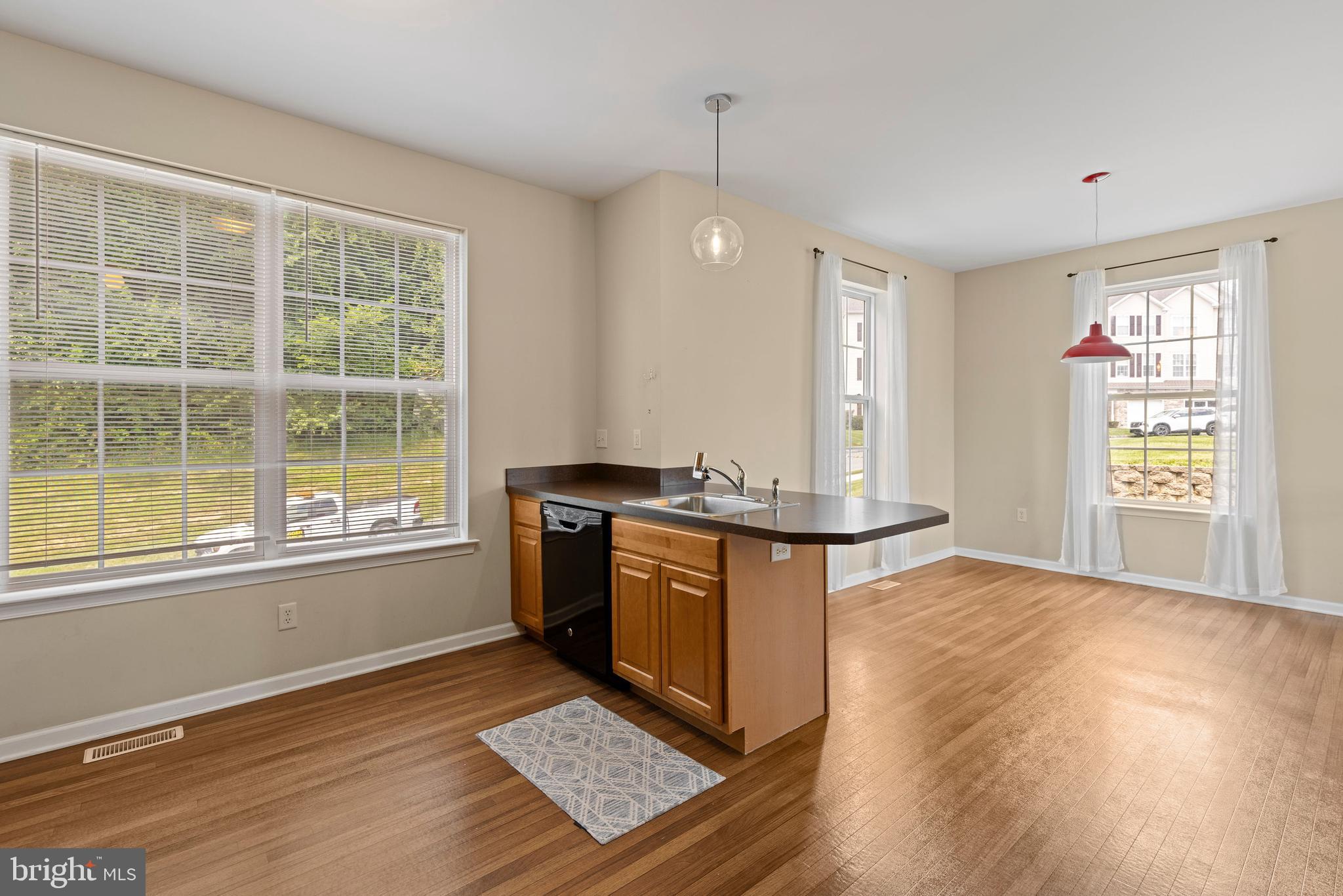 466 Marion Road, Unit 466 York, PA 17406 - Photo 9 of 40 Gallery Image 9