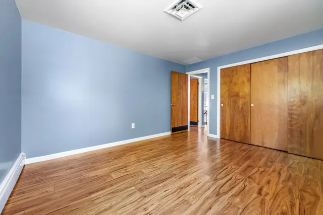 $465,000 | 126 Cohas Avenue, Manchester, NH 03109