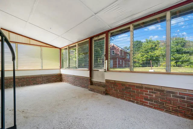 $465,000 | 126 Cohas Avenue, Manchester, NH 03109