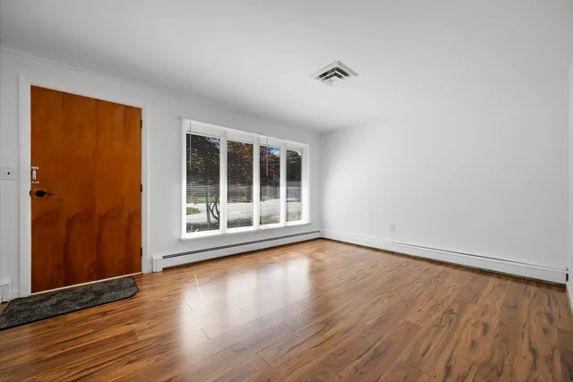 $465,000 | 126 Cohas Avenue, Manchester, NH 03109