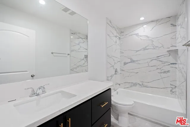 $998,800 | 10422 Graham Avenue, Los Angeles, CA 90002