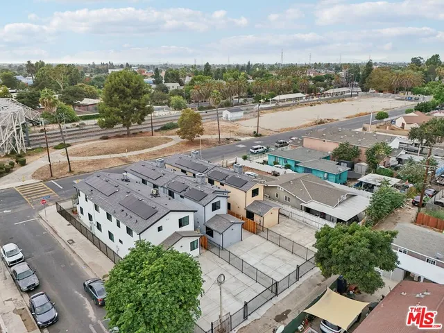 $998,800 | 10422 Graham Avenue, Los Angeles, CA 90002