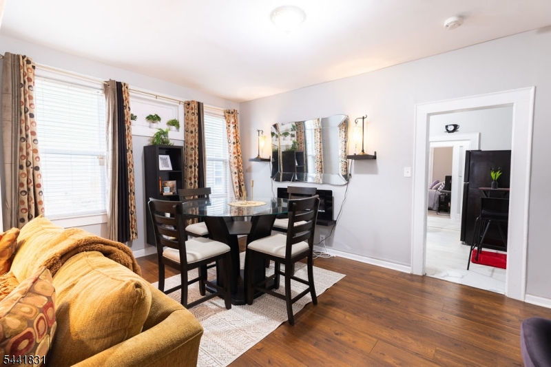 42 Harding Terrace Newark, NJ 07112 - Photo 3 of 16