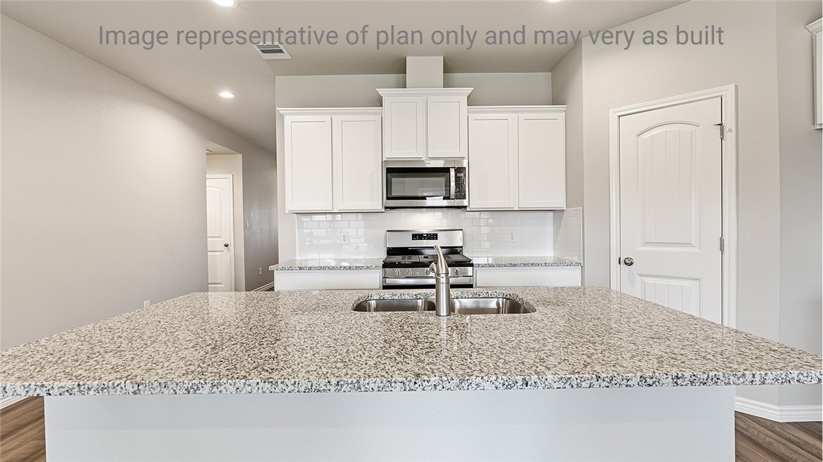 1409 Choctaw Road Sinton, TX 78387 - Photo 4 of 32