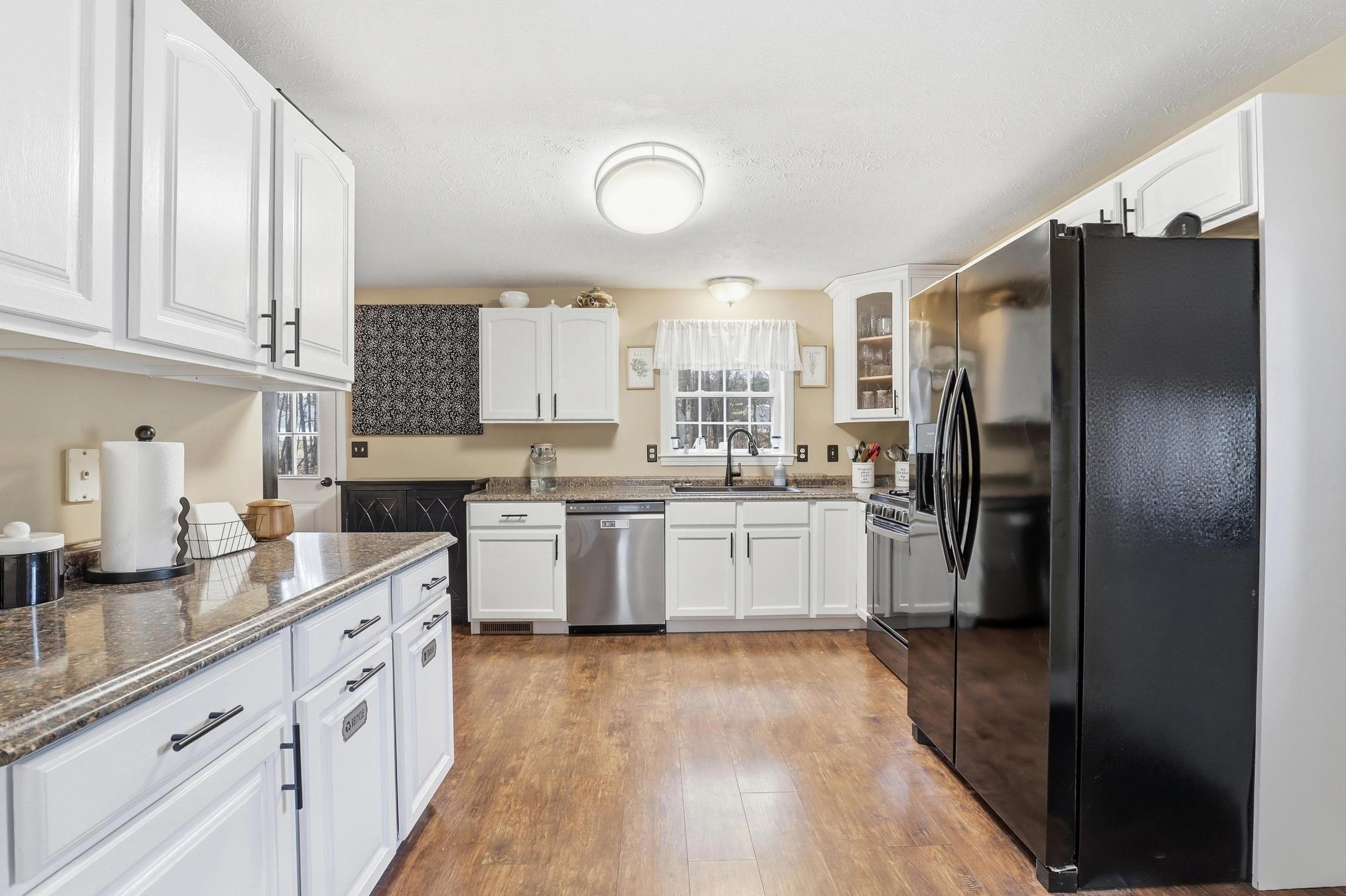 62 Hampton Street Concord, NH 03301 - Photo 11 of 44
