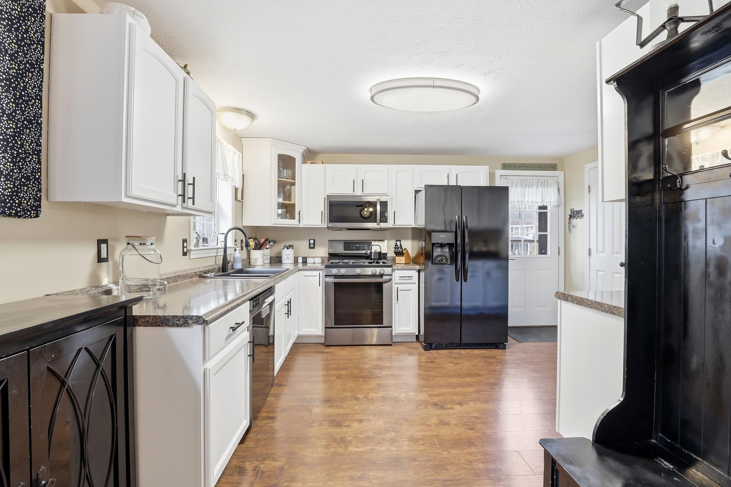 62 Hampton Street Concord, NH 03301 - Photo 12 of 44
