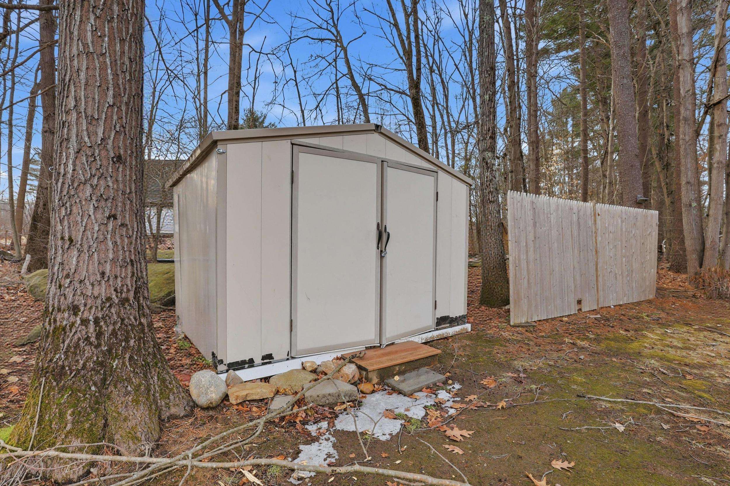 62 Hampton Street Concord, NH 03301 - Photo 40 of 44