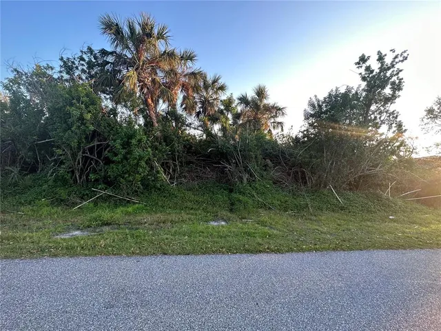 $23,900 | 919 Webster Avenue Northwest, Port Charlotte, FL 33948