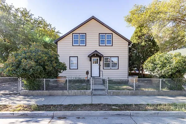 $225,000 | 1306 Lowell Avenue, Rock Springs, WY 82901