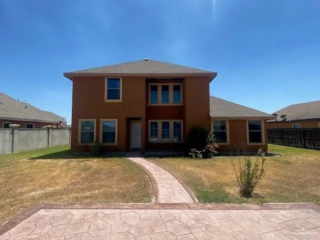 $1,800 | 609 River Point Street, Rio Grande City, TX 78582