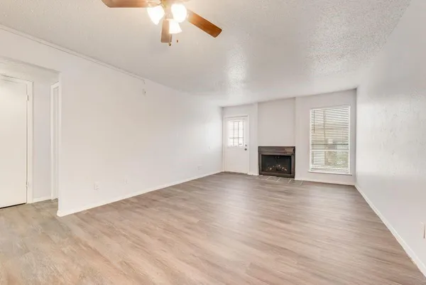 $105,000 | 5514 Boca Raton Boulevard, Unit 438, Fort Worth, TX 76112