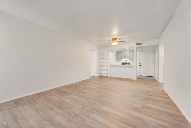 $105,000 | 5514 Boca Raton Boulevard, Unit 438, Fort Worth, TX 76112