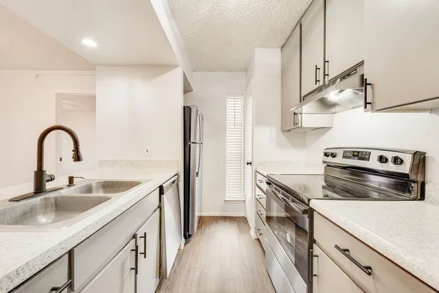 $105,000 | 5514 Boca Raton Boulevard, Unit 438, Fort Worth, TX 76112