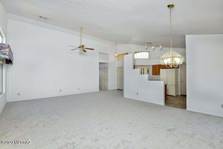 9605 East Grand Teton Road Tucson, AZ 85748 - Photo 5 of 26