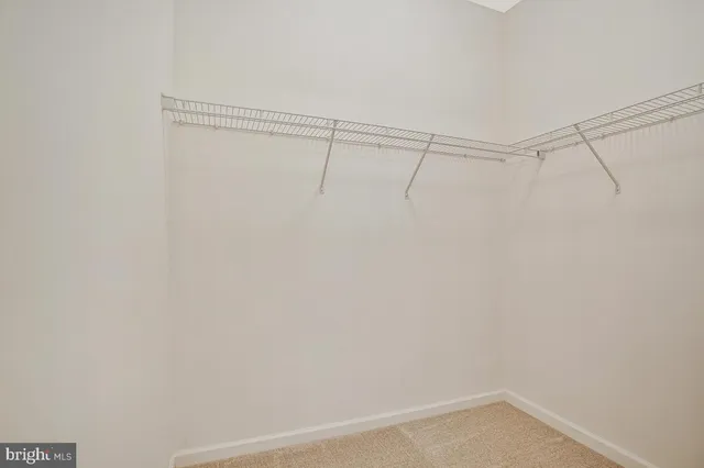 $670,000 | 8861 Shining Oceans Way, Unit 27, Columbia, MD 21045