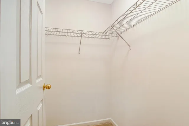 $670,000 | 8861 Shining Oceans Way, Unit 27, Columbia, MD 21045