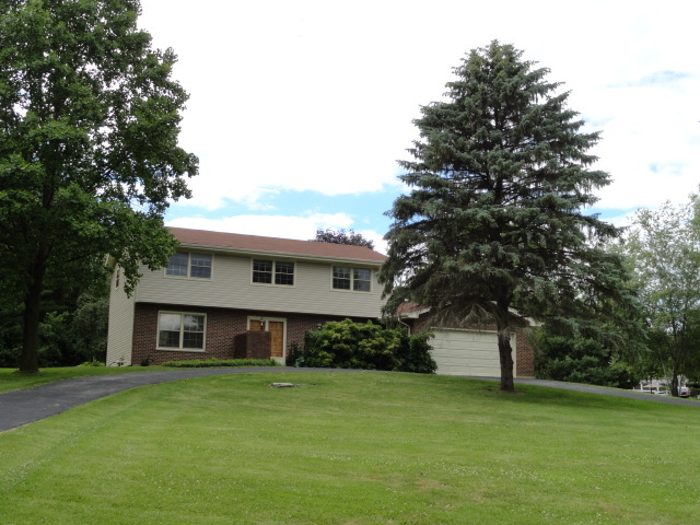 6N200 Woodland Road St. Charles, IL 60175 - Photo 1 of 28