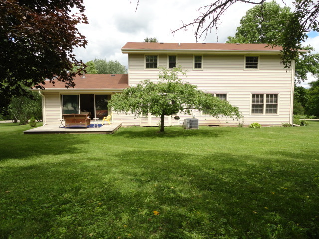 6N200 Woodland Road St. Charles, IL 60175 - Photo 3 of 28