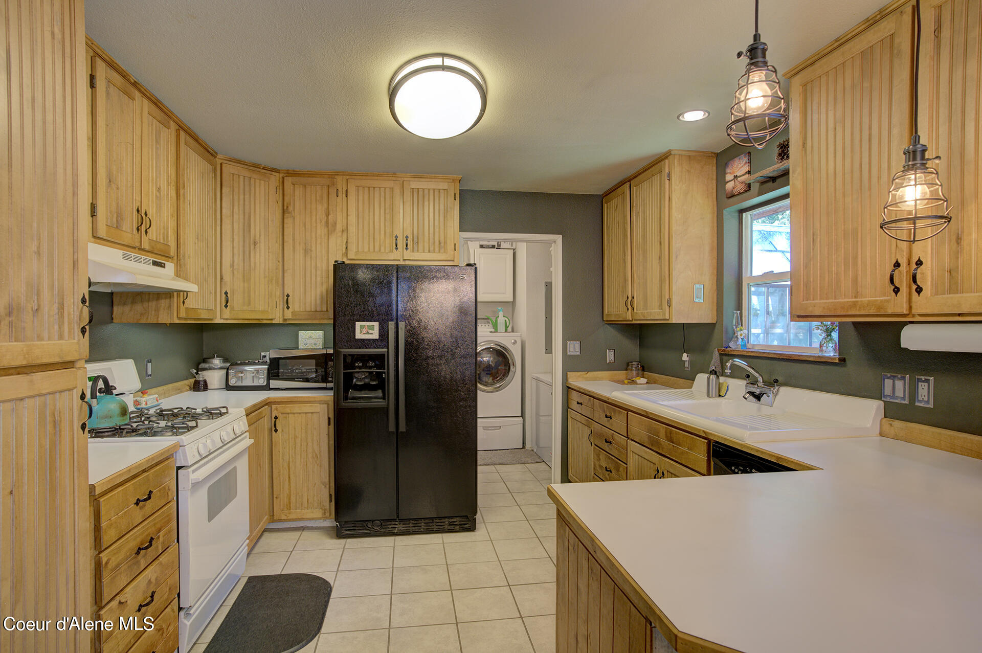 106 Hidden Forest Way Sandpoint, ID 83864 - Photo 12 of 49 106-HiddenForest-26