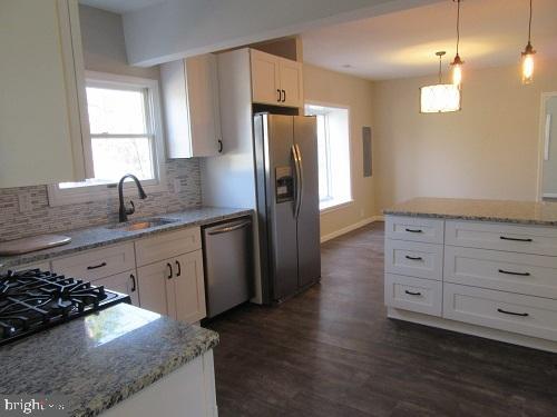 280 Ridge Road Browns Mills, NJ 08015 - Photo 5 of 15 Gallery Image 5