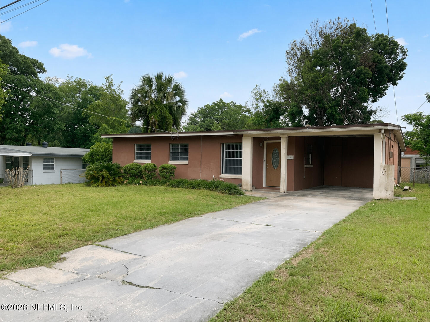 7042 Camelot Rd - no garage (edit)