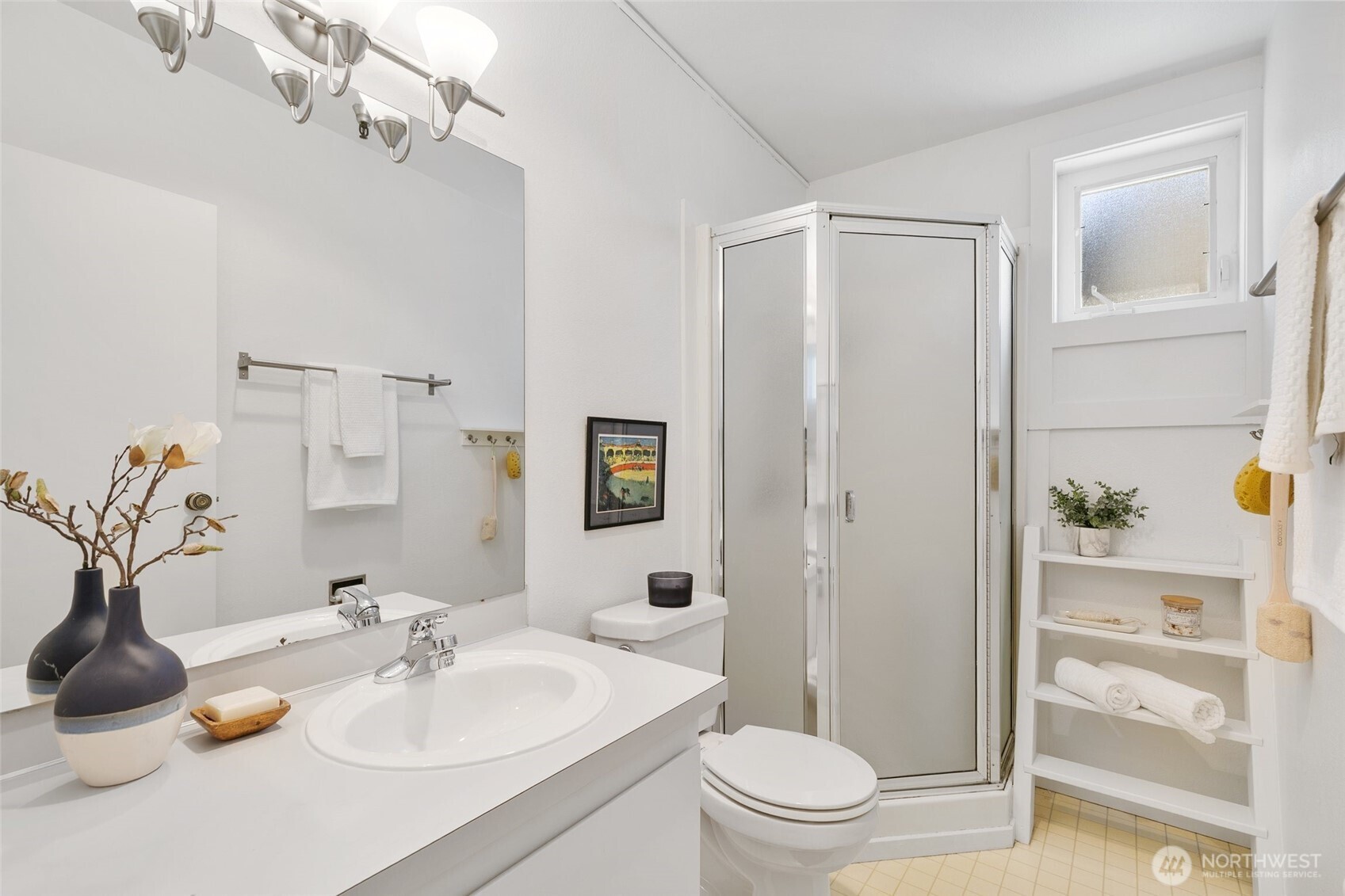 1406 Harvard Avenue, Unit 16 Seattle, WA 98122 - Photo 16 of 18