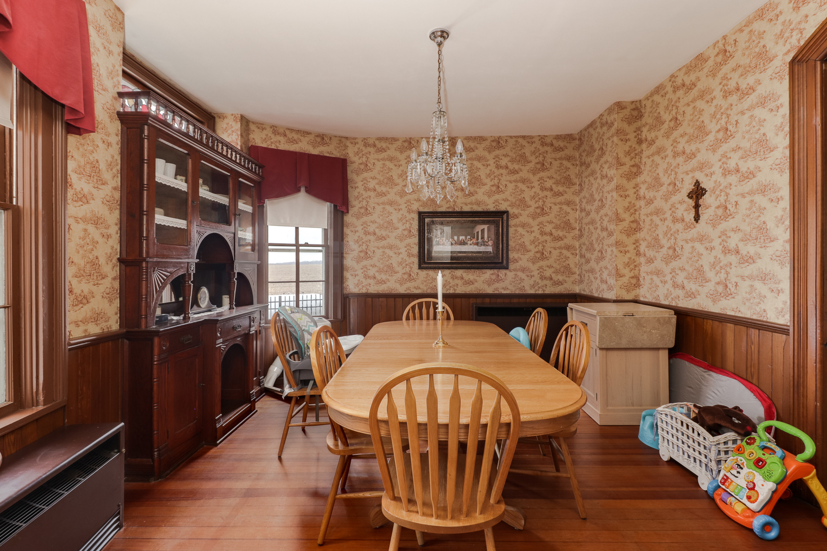 367 Horner Road Armington, IL 61721 - Photo 17 of 50 a dining room with furniture a chandelier and window