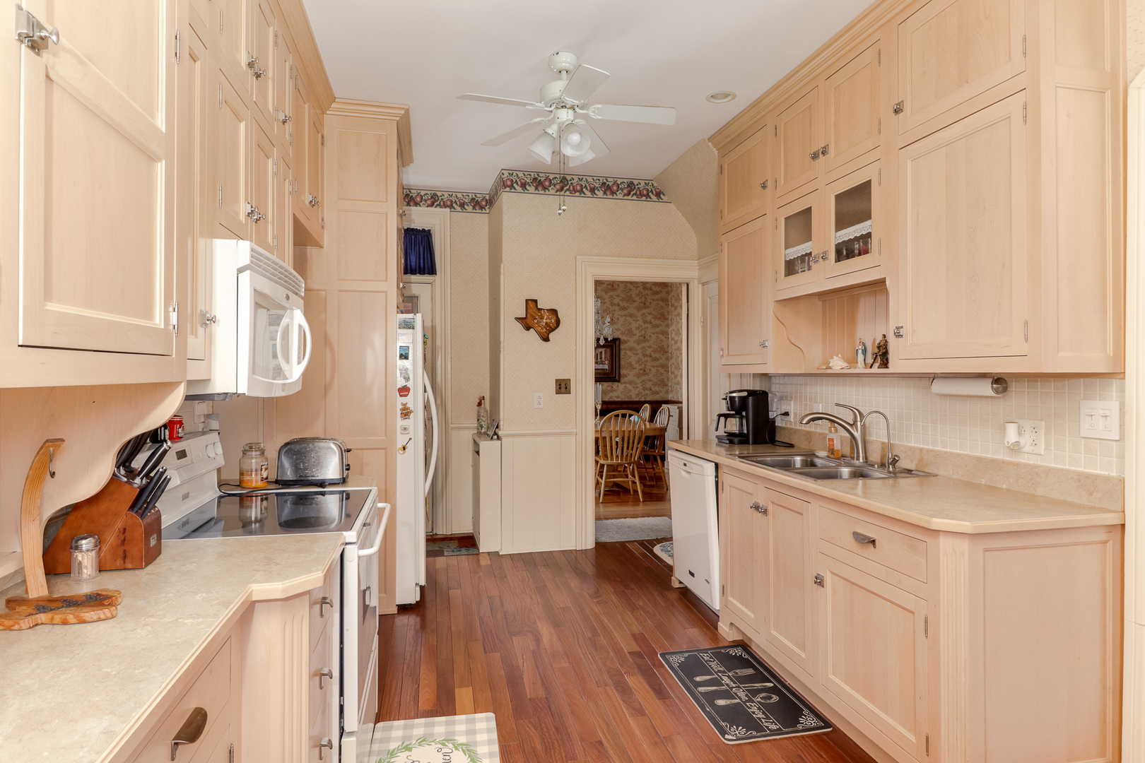 367 Horner Road Armington, IL 61721 - Photo 22 of 50 a kitchen with stainless steel appliances a sink stove and refrigerator