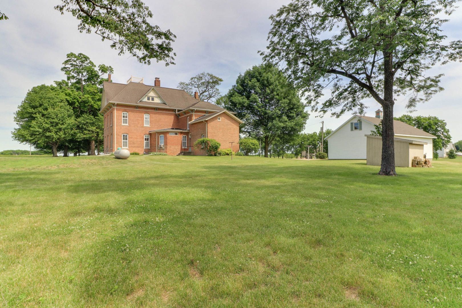 367 Horner Road Armington, IL 61721 - Photo 47 of 50 a view of a house with a big yard