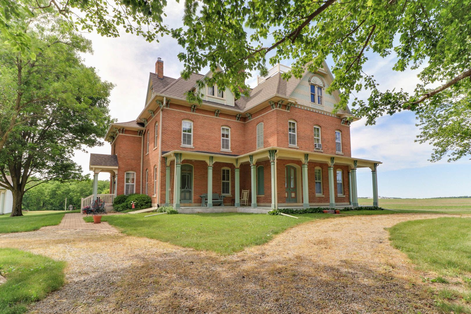 367 Horner Road Armington, IL 61721 - Photo 7 of 50 a front view of a house with a yard