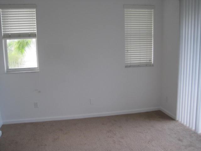 3121 Laurel Ridge Circle Riviera Beach, FL 33404 - Photo 5 of 11 Additional Photo