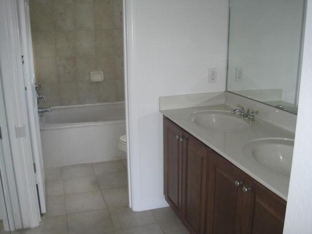 3121 Laurel Ridge Circle Riviera Beach, FL 33404 - Photo 6 of 11 Additional Photo