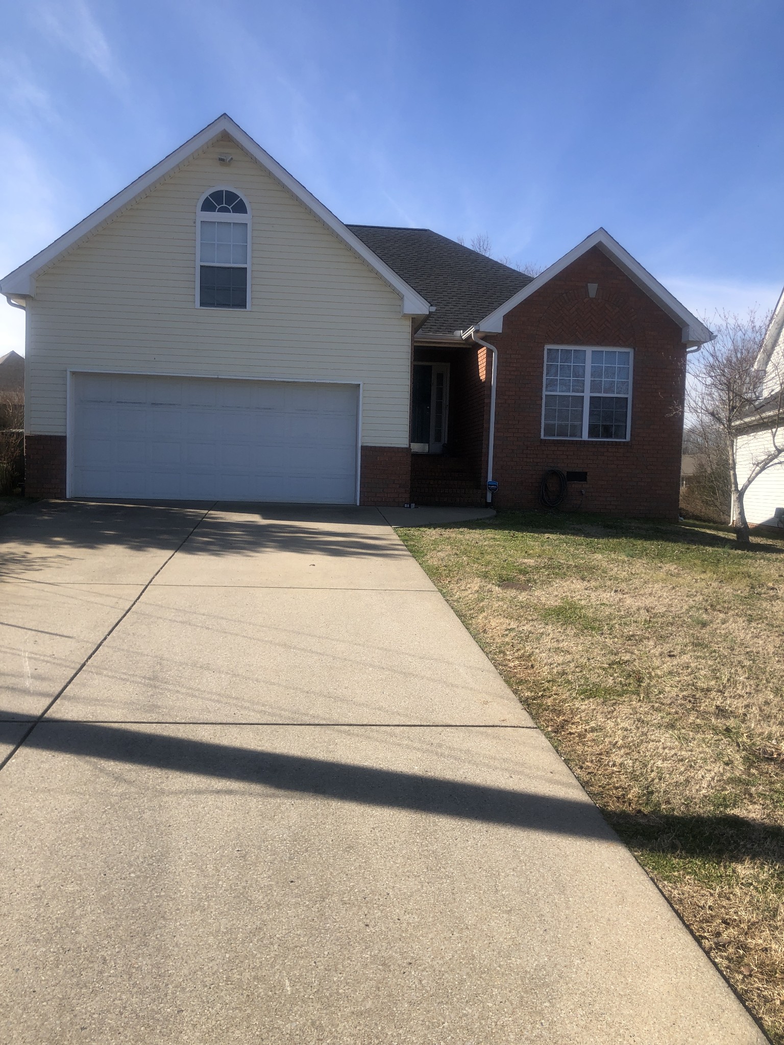 497 Berry Circle Springfield, TN 37172 - Photo 2 of 22 Gallery Image 2