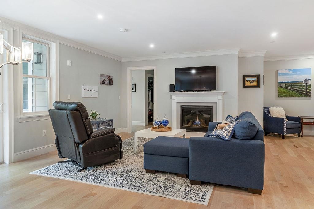 24 Willey Creek Road, Unit 203 Exeter, NH 03833 - Photo 3 of 27