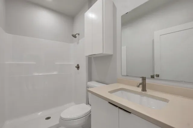 $689,900 | 1780 Bobby Jones Drive, De Pere, WI 54115