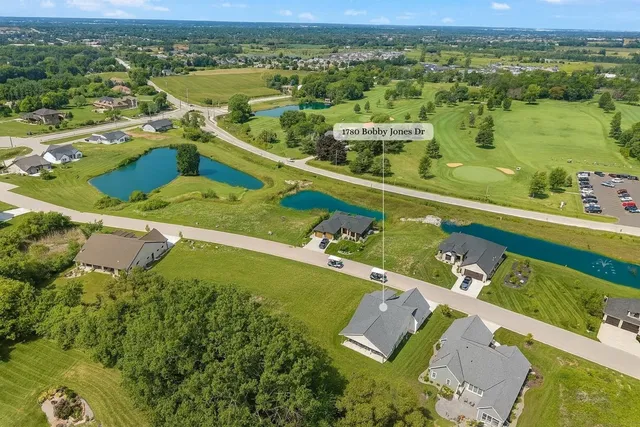 $699,900 | 1780 Bobby Jones Drive, De Pere, WI 54115