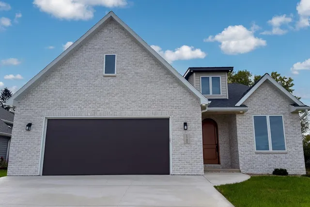 $699,900 | 1780 Bobby Jones Drive, De Pere, WI 54115