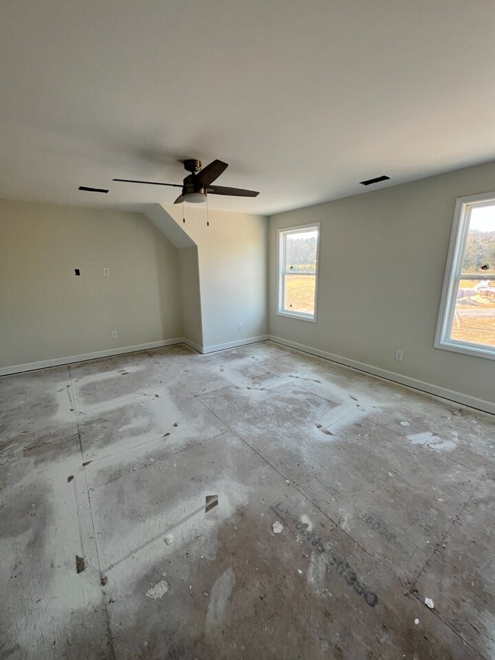 929 Baxter Road Murfreesboro, TN 37130 - Photo 12 of 31 Gallery Image 12