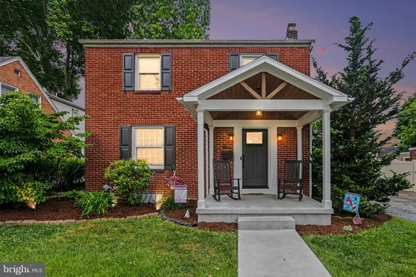 $369,900 | 1707 Lincoln Drive, Camp Hill, PA 17011