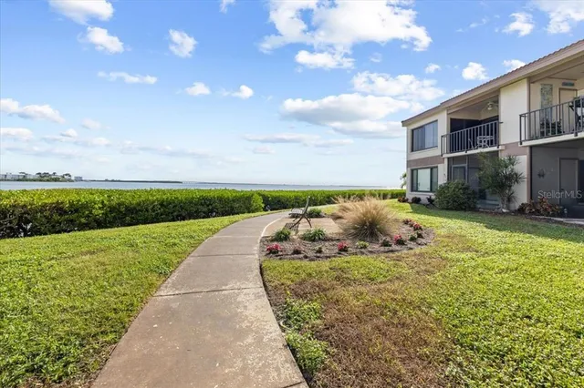 $444,900 | 6268 Palma Del Mar Boulevard South, Unit 107, St. Petersburg, FL 33715