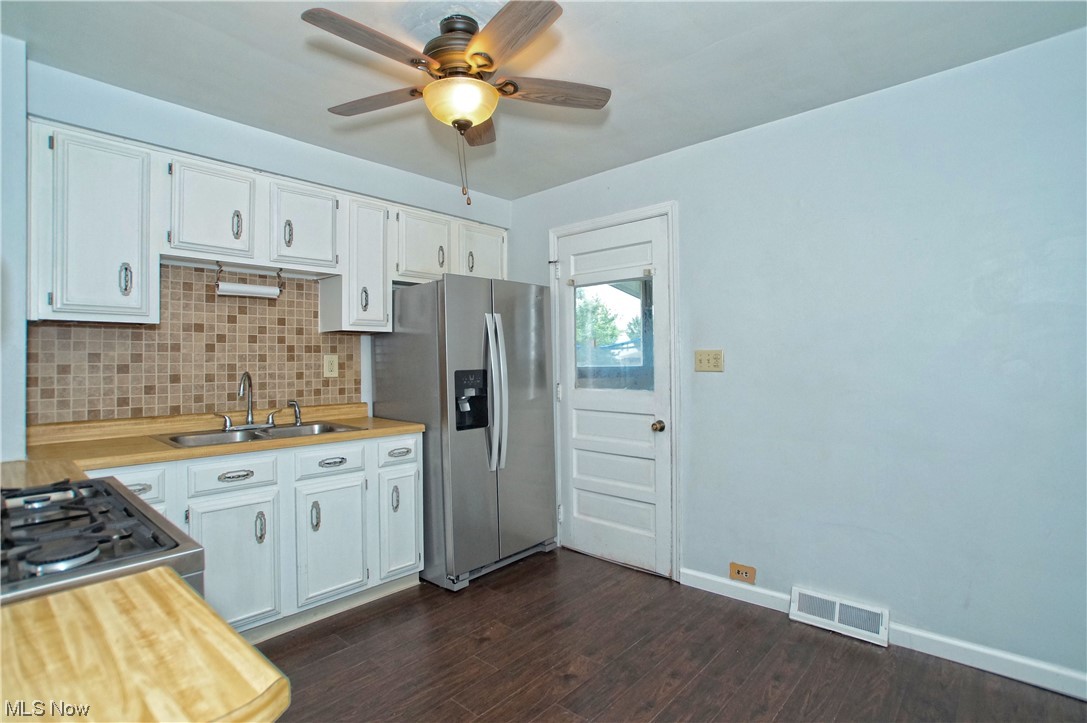 1036 Quentin Road Eastlake, OH 44095 - Photo 7 of 22 Gallery Image 7