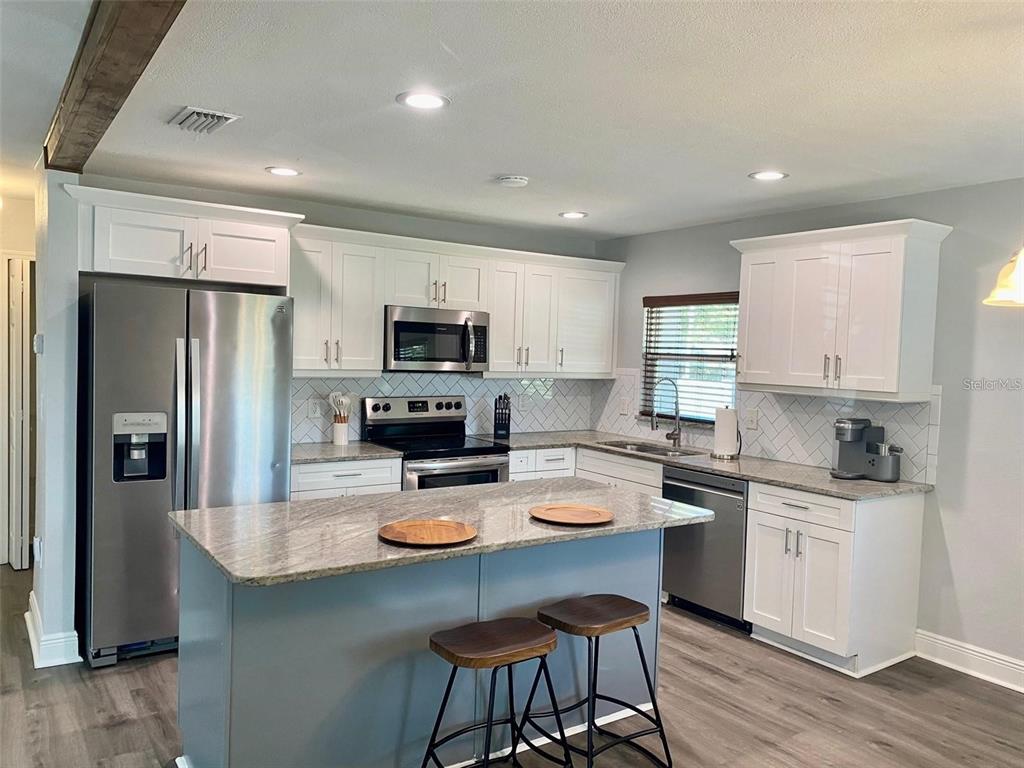 3402 North Tampania Avenue Tampa, FL 33607 - Photo 9 of 36